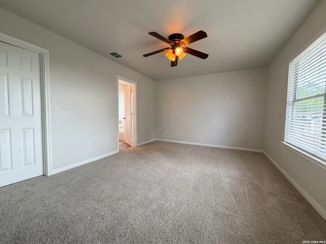 Photo of 5708 MAXFLI DR