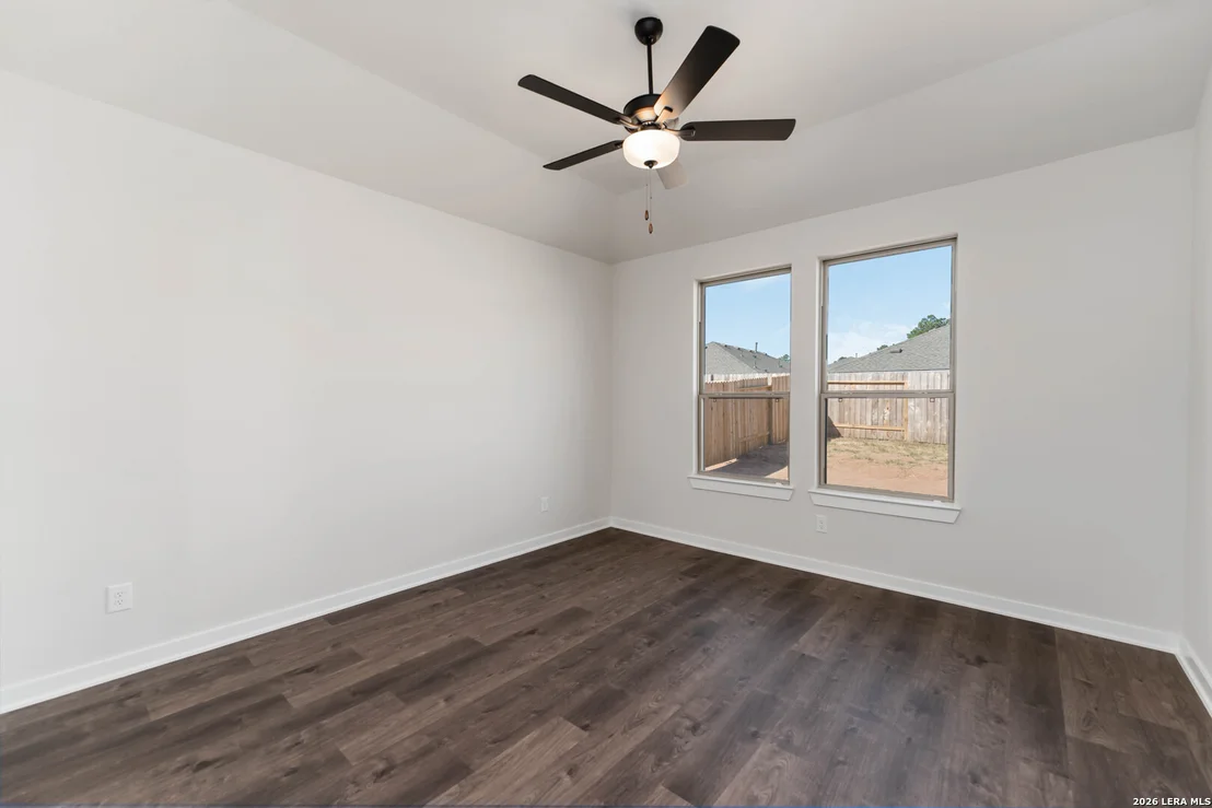 Photo of 6002 WILLOW POINT BLVD