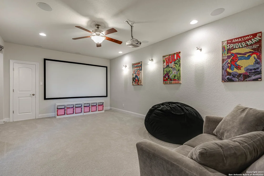 Photo of 17814 HILLSEDGE