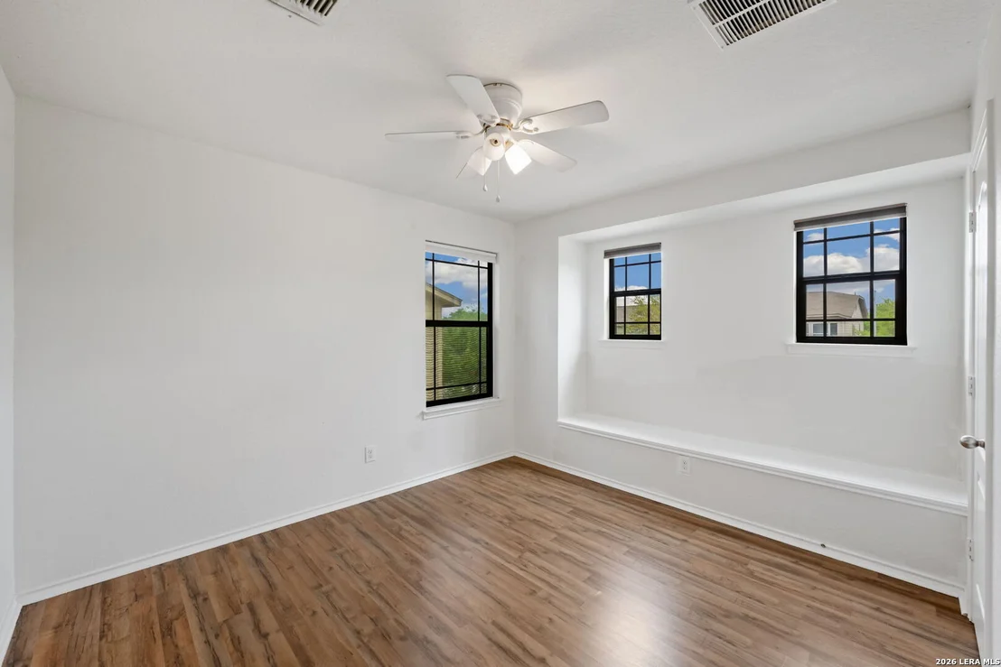 Photo of 4430 Stetson