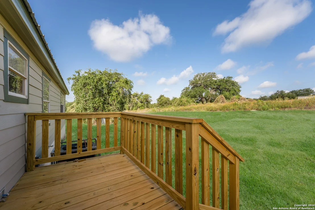 Photo of 658 COUNTY ROAD 124