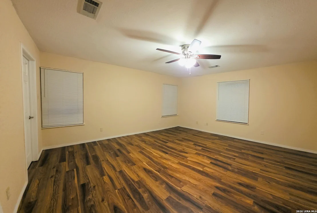 Photo of 347 Bertetti