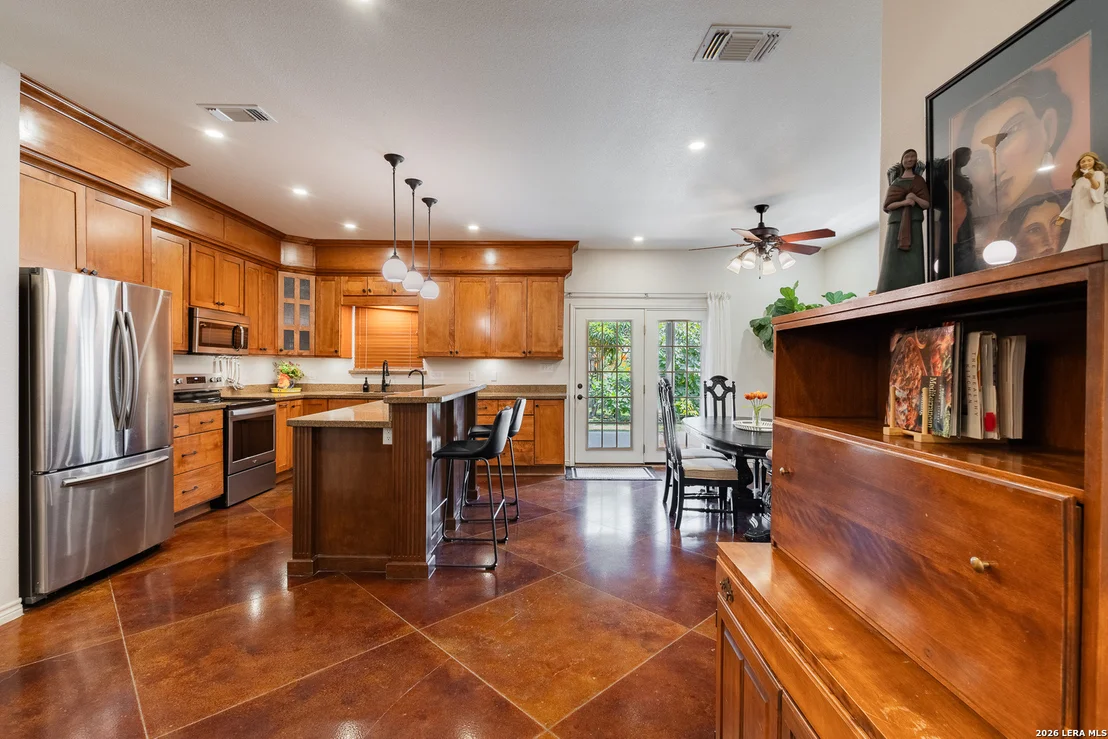 Photo of 2901 SUPERIOR DR