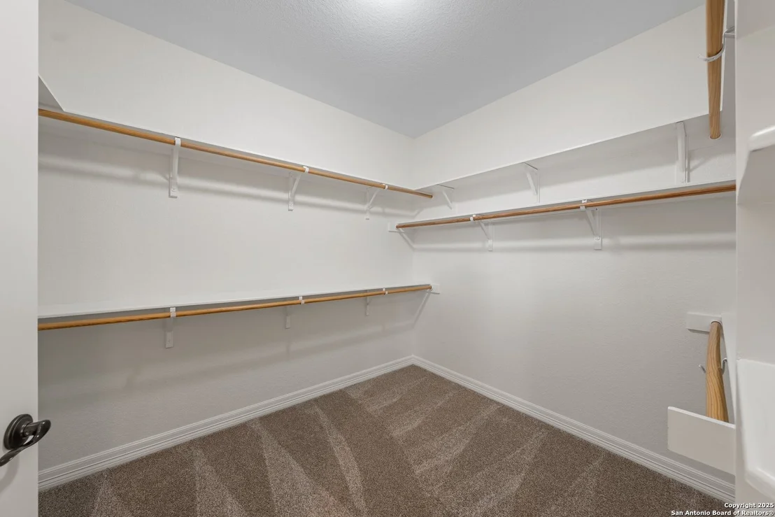 Photo of 154 Lake View Dr