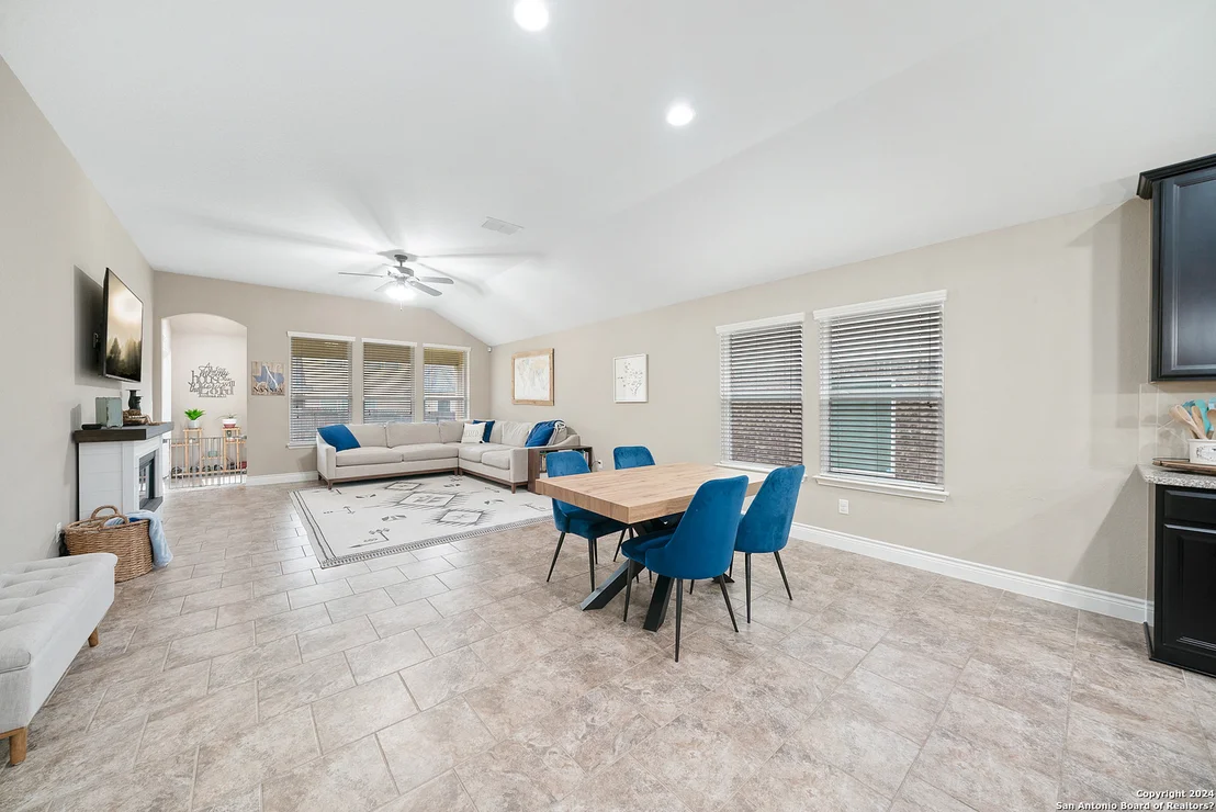 Photo of 12832 LAUREL BRUSH