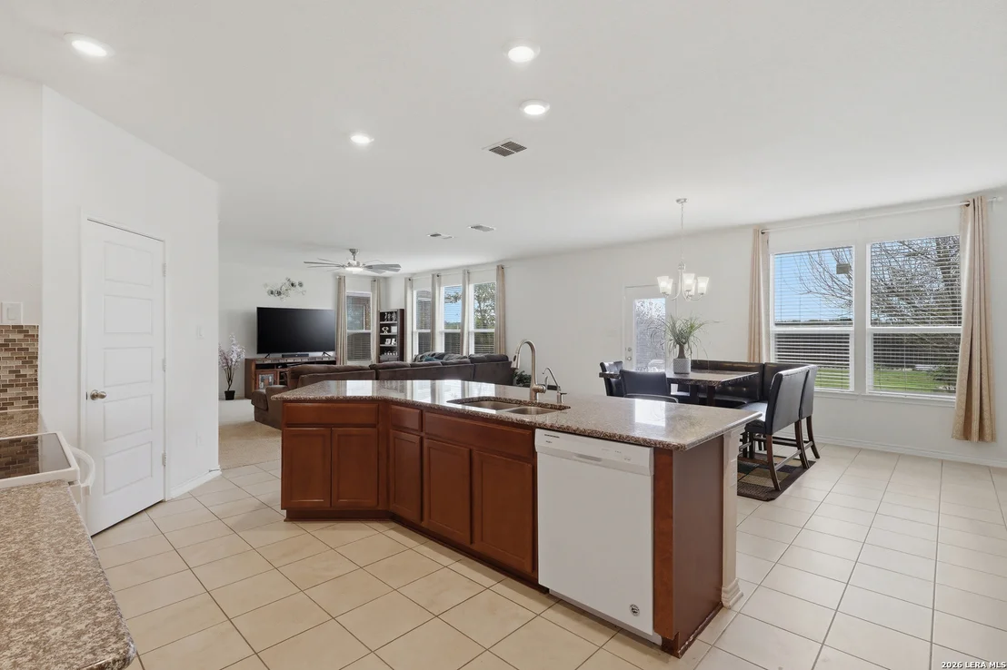 Photo of 318 COLONIAL BLF
