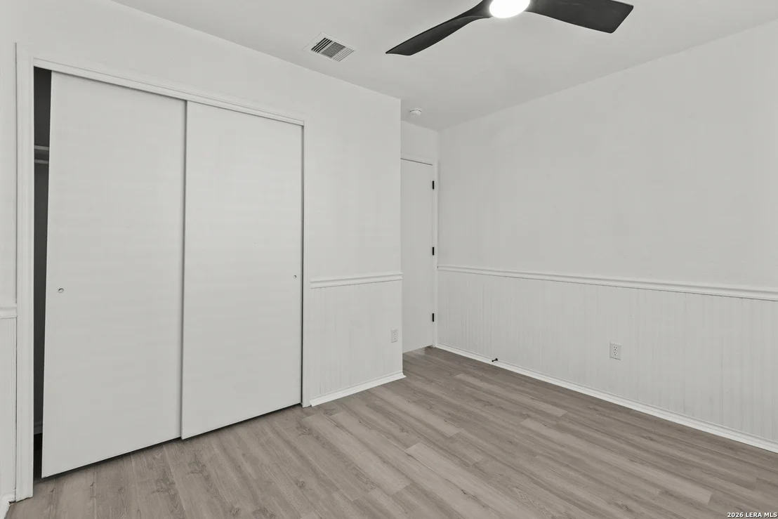 Photo of 1415 Barker Bay