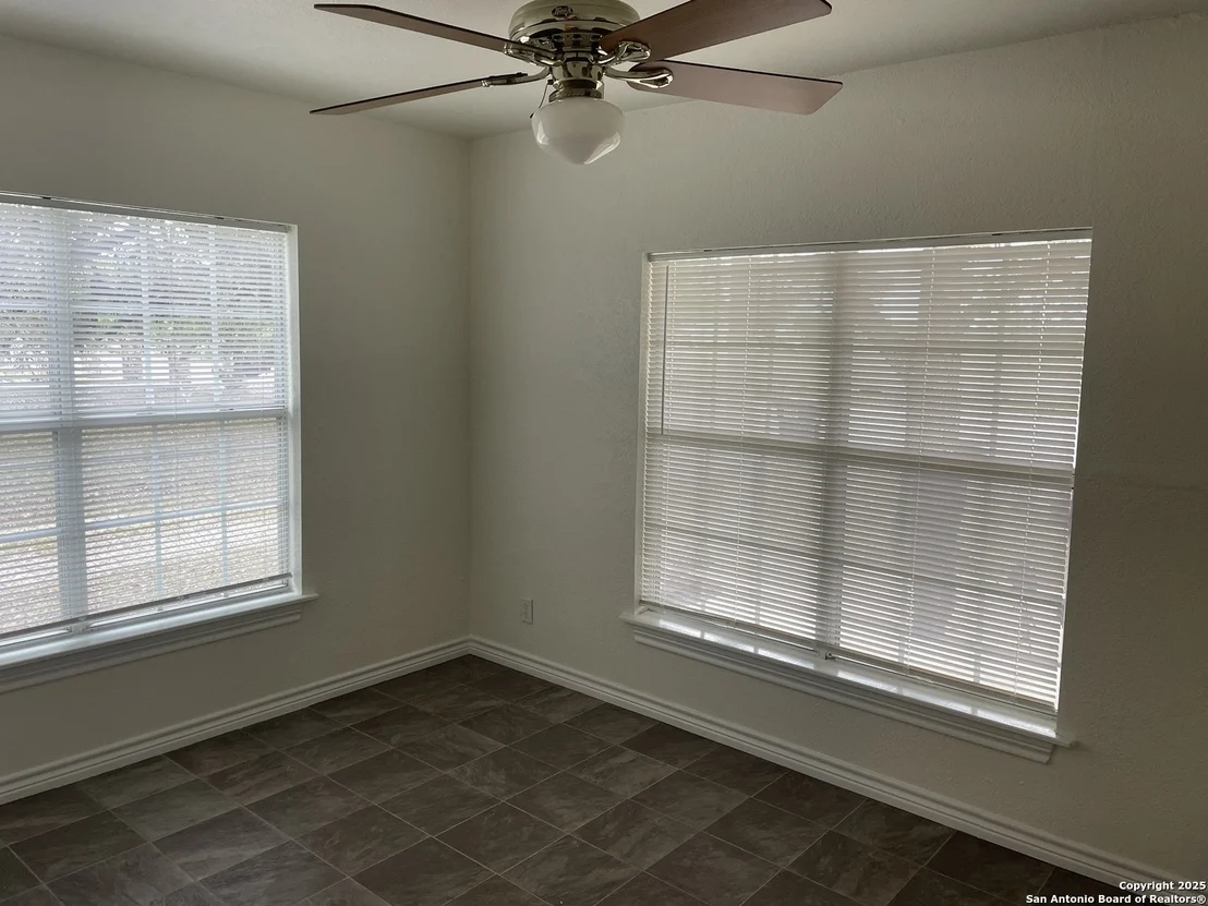 Photo of 605 Avenue M