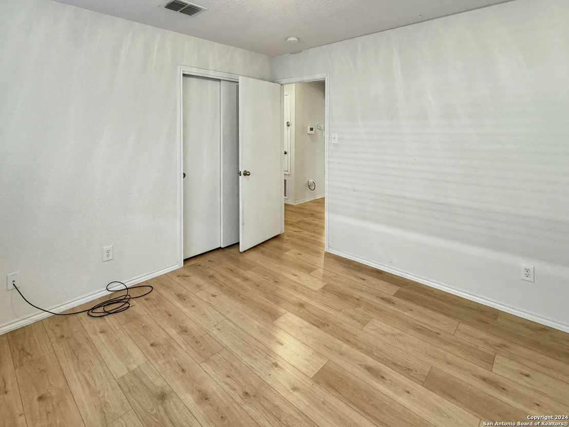 Photo of 16415 COLTS BAY