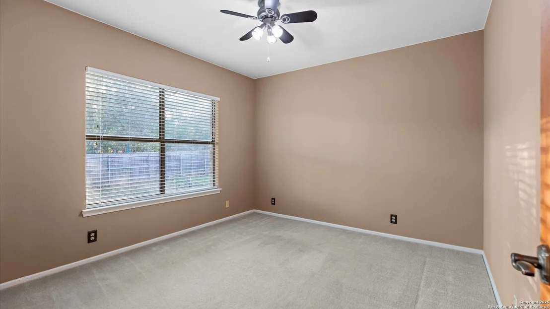 Photo of 9521 Sumac