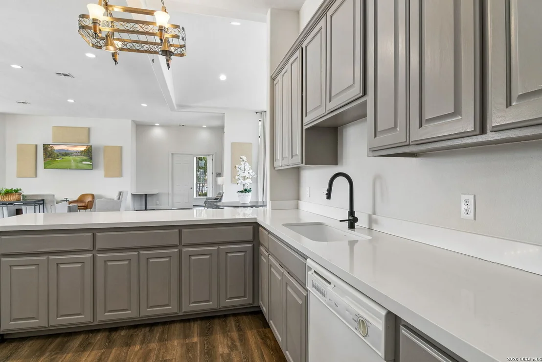 Photo of 428 Paradise Point