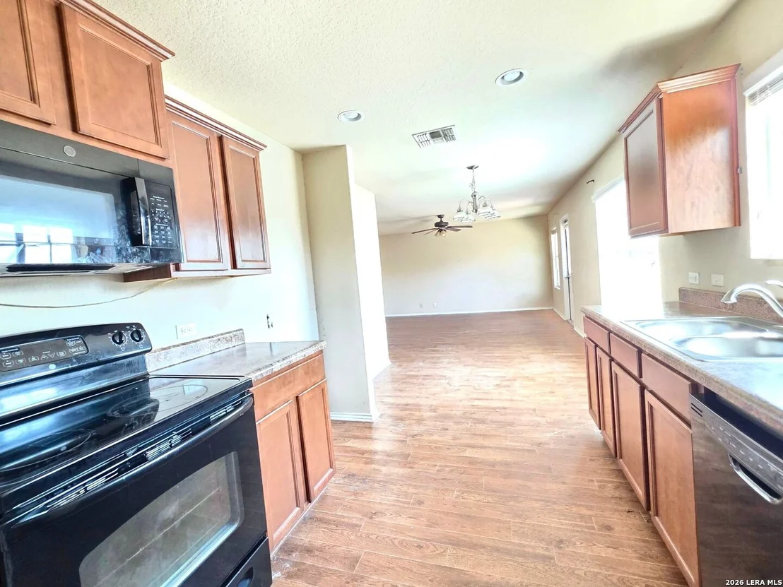Photo of 1431 Dove Bend