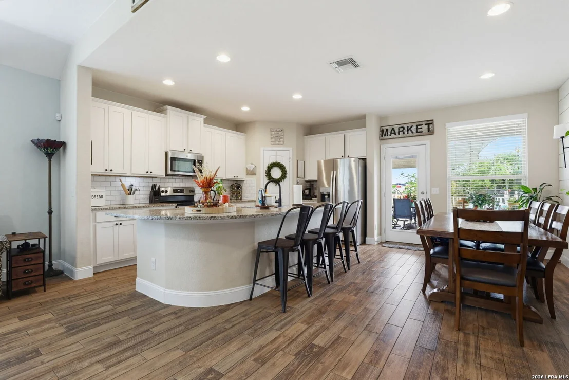 Photo of 1612 ALVIN CIR