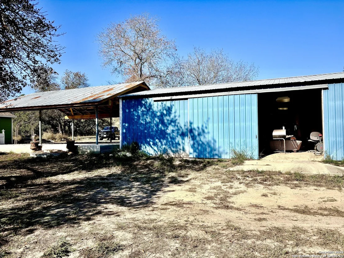 Photo of 324 OAK LN