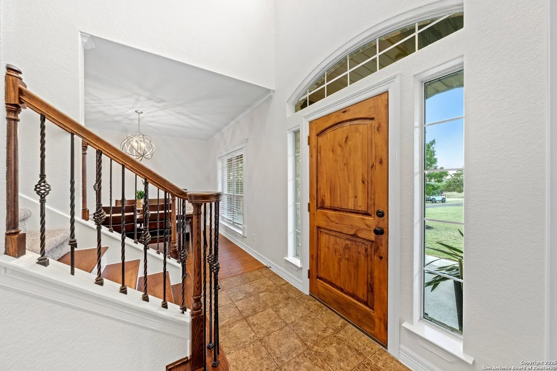 Photo of 154 Lake View Dr