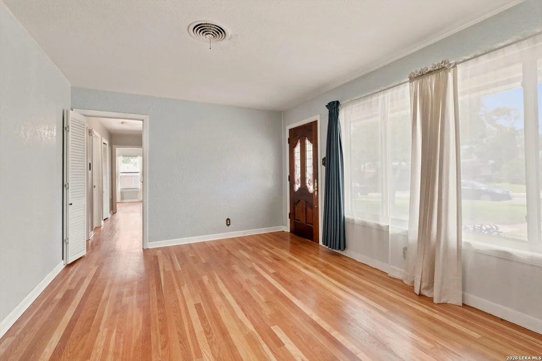 Photo of 435 McNeel Rd