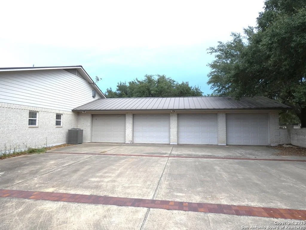 Photo of 133 Fairway Ridge