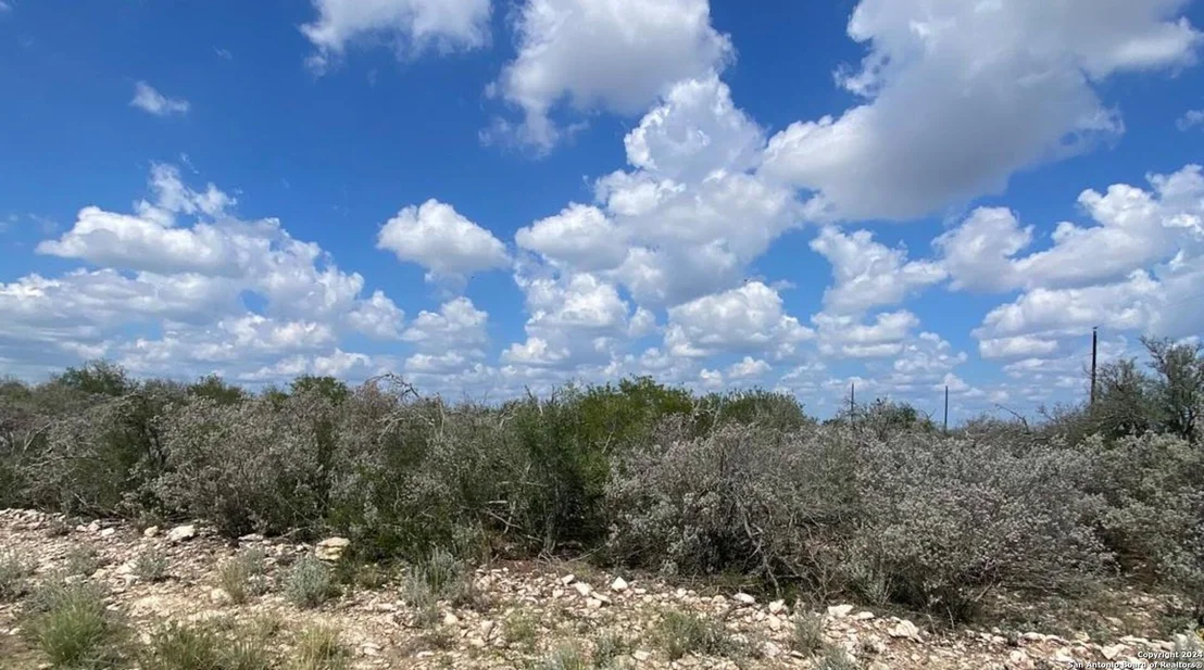 Photo of 30 PALOMINO HILLS CIR