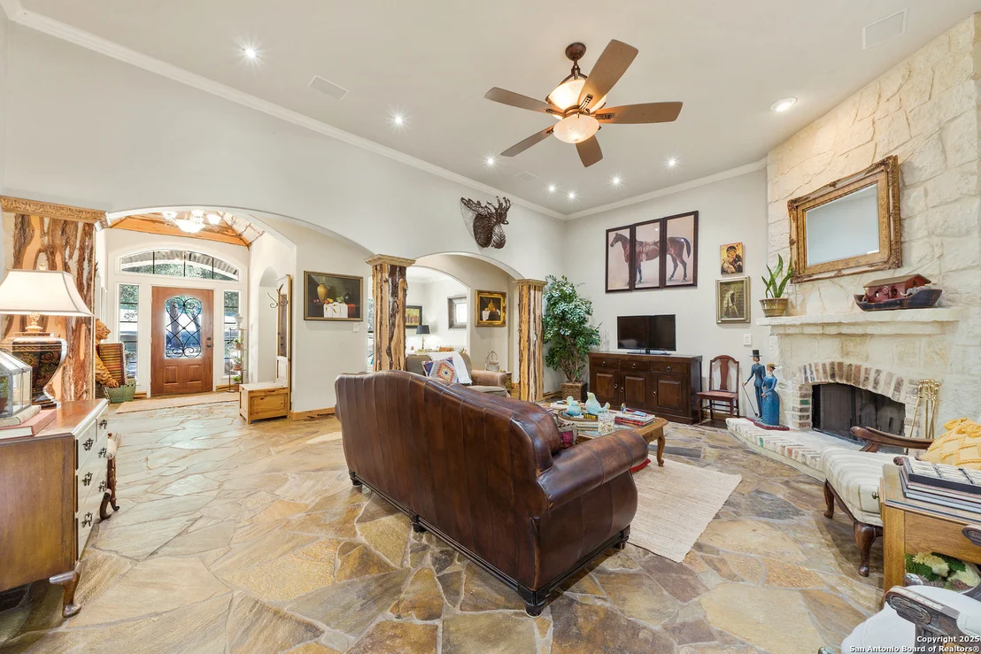 Photo of 219 SHEPHERDS CROOK