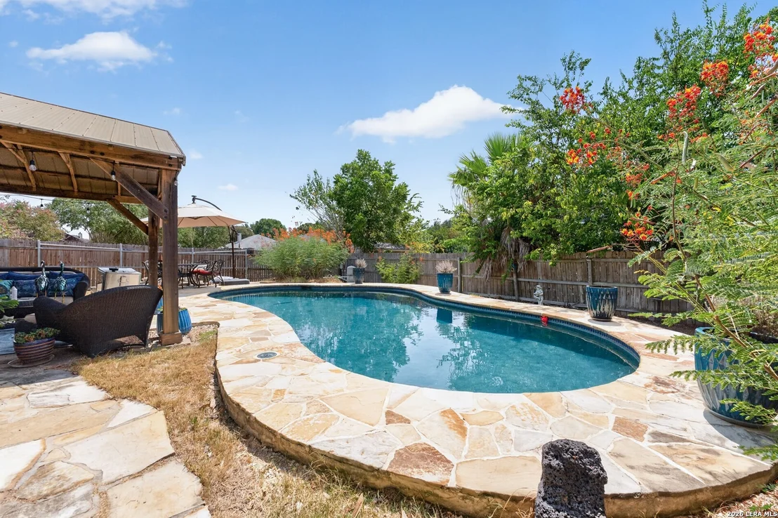 Photo of 2078 Stonehaven