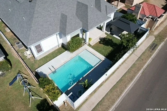 Photo of 1826 Willow Creek Dr.