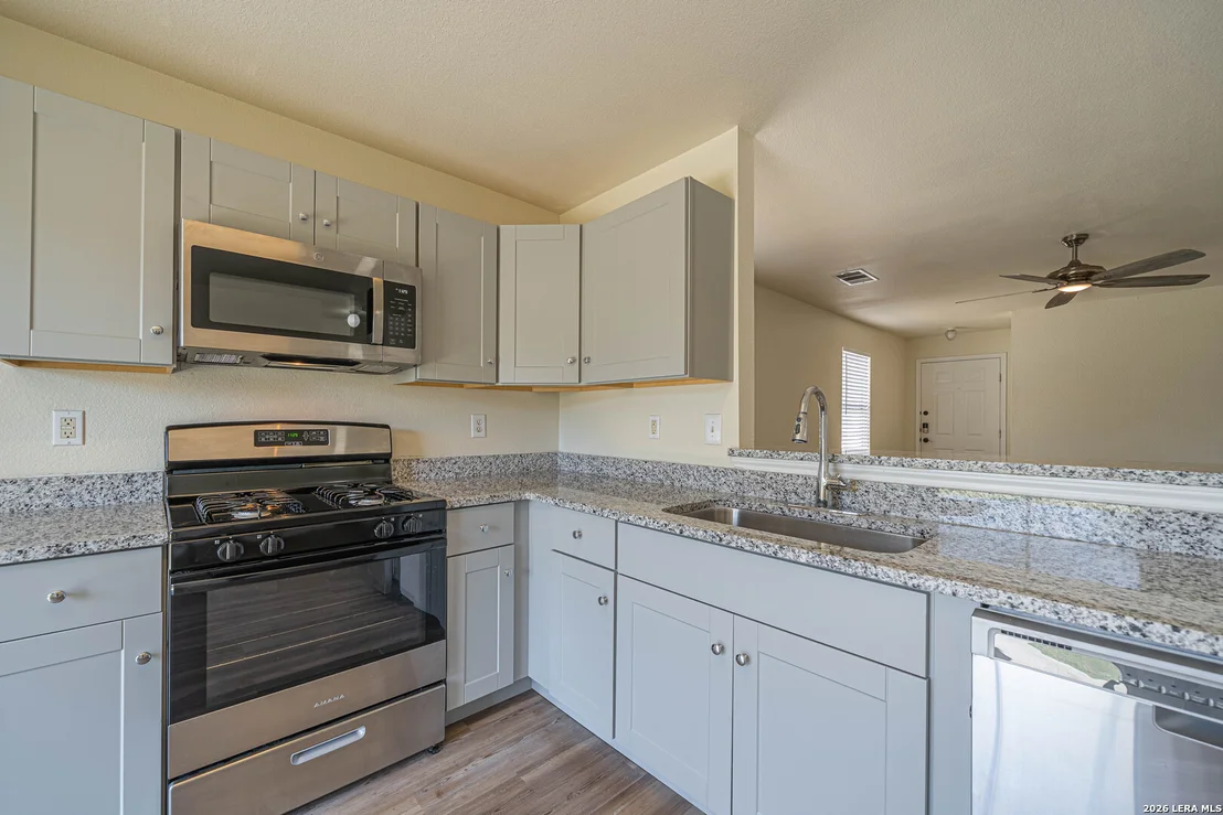 Photo of 8414 Whitebrush
