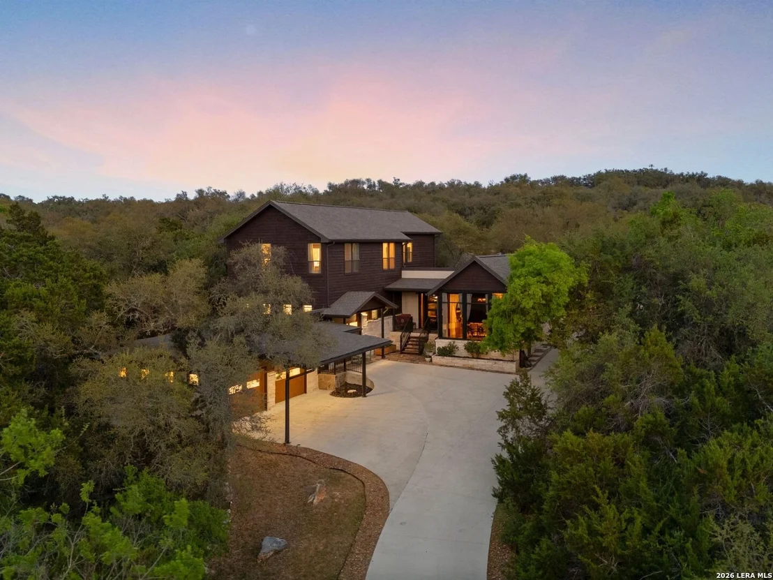 Photo of 1146 VICTORIA LN