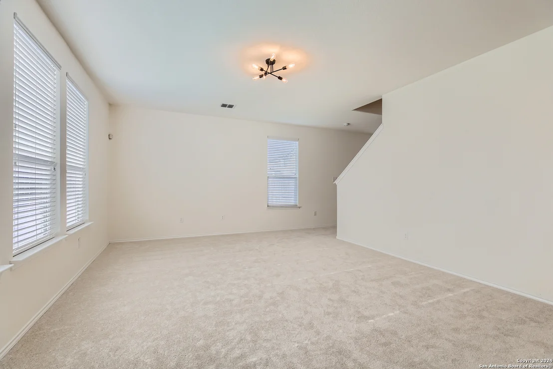 Photo of 6418 WIND CANYON