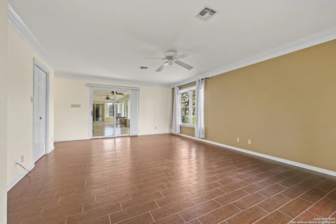 Photo of 1416 Countryside Bend