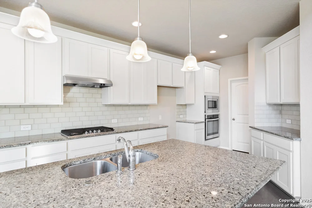 Photo of 13832 Tribeca