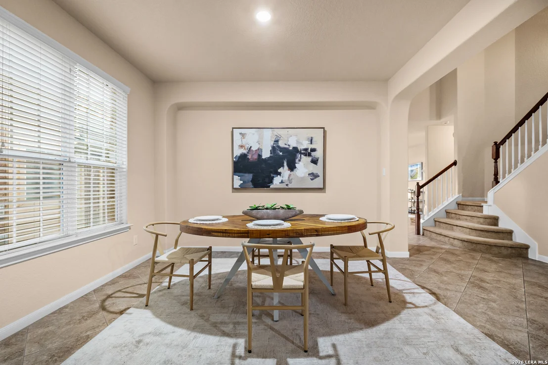 Photo of 1008 Magellan