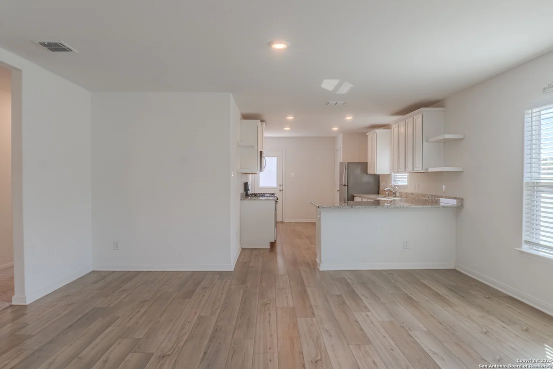 Photo of 12114 Luckey Villa