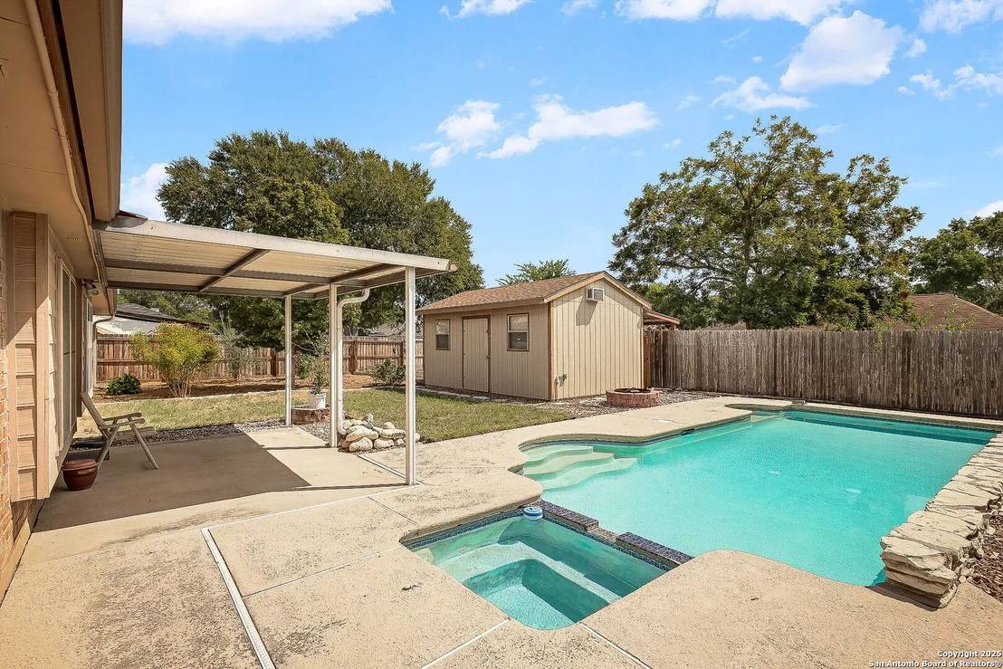 Photo of 130 Meadowland