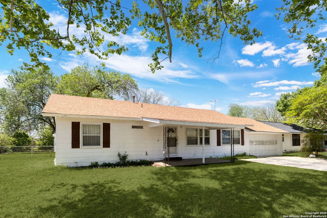 Photo of 510 Sunset Dr.