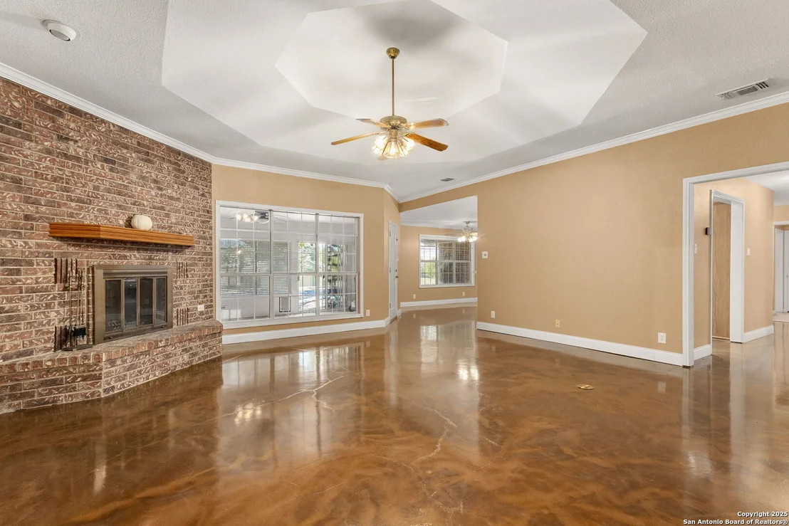 Photo of 313 Ridge Crest