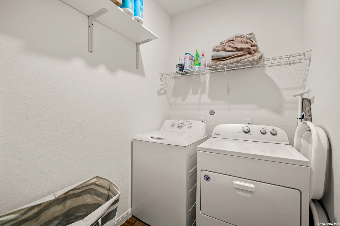Photo of 4909 HALLIES GDN