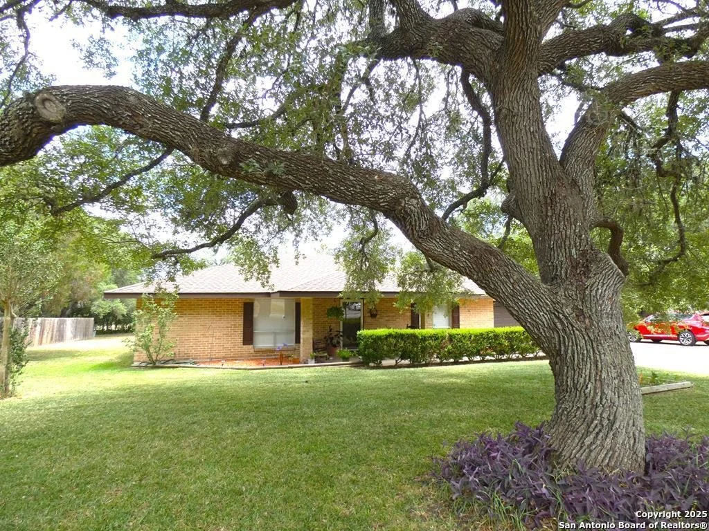 Photo of 218 Kessler Lane