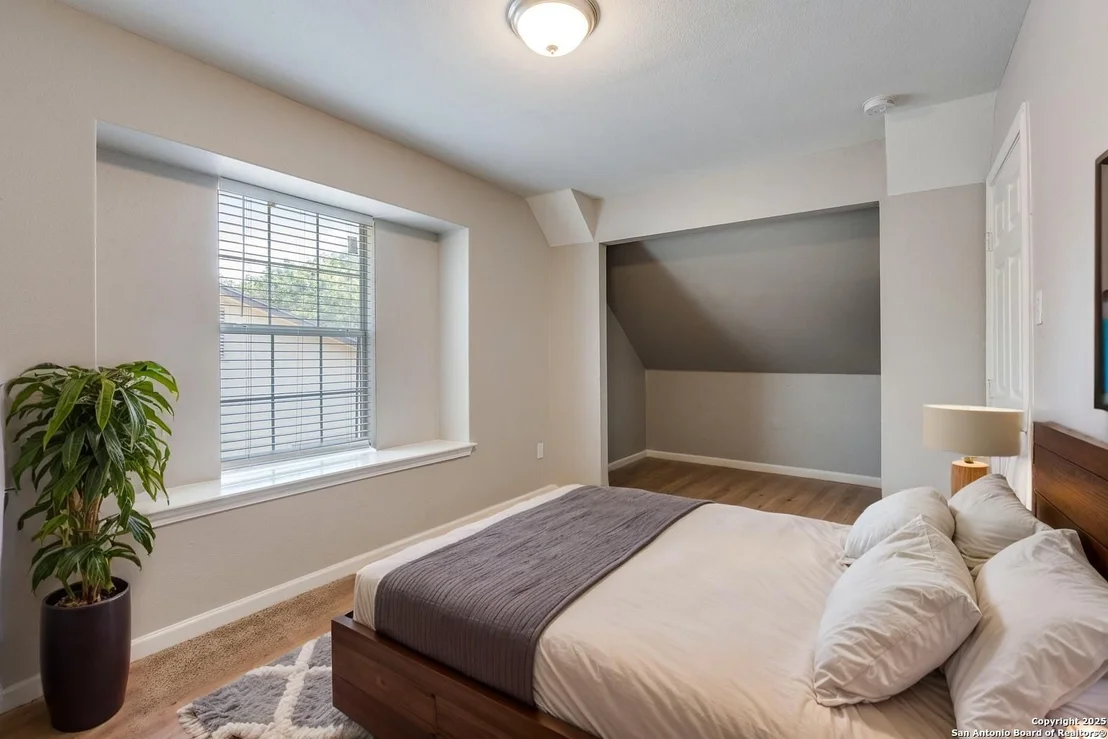 Photo of 9722 Spruce Ridge