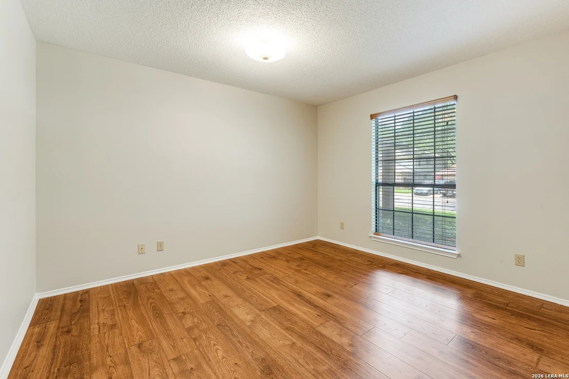 Photo of 13706 Oak Pebble