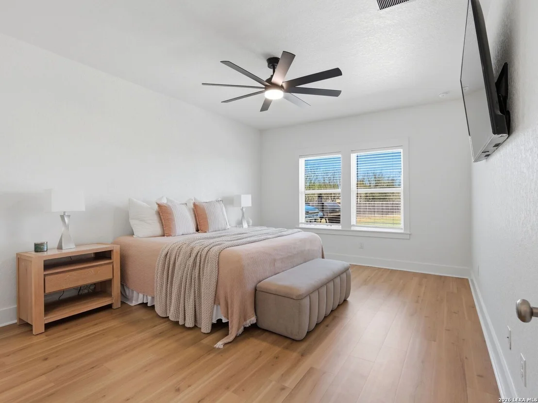 Photo of 598 Summersweet