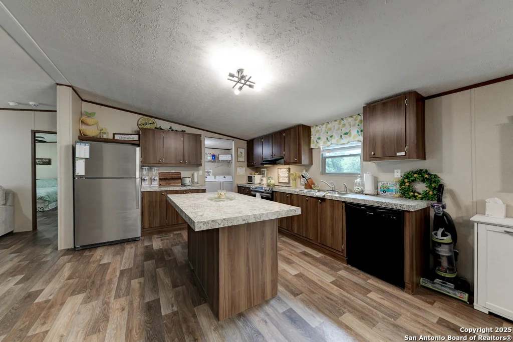 Photo of 268 oak view