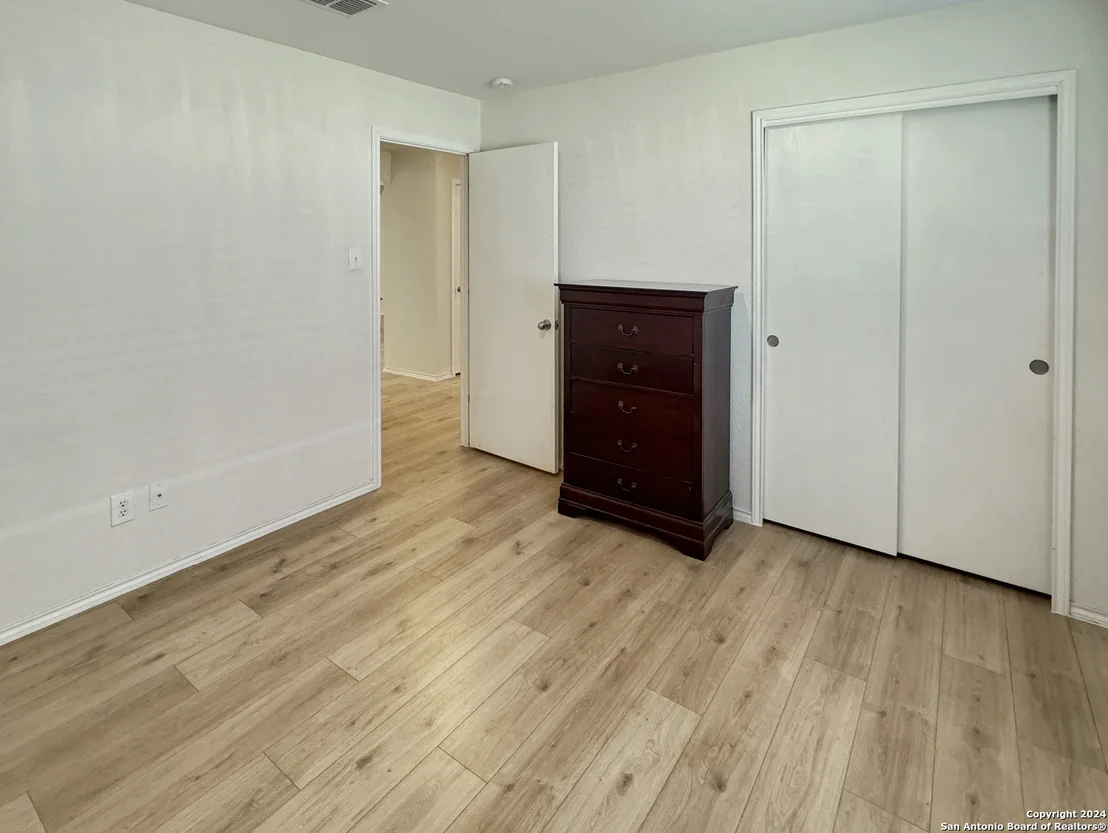 Photo of 16415 COLTS BAY