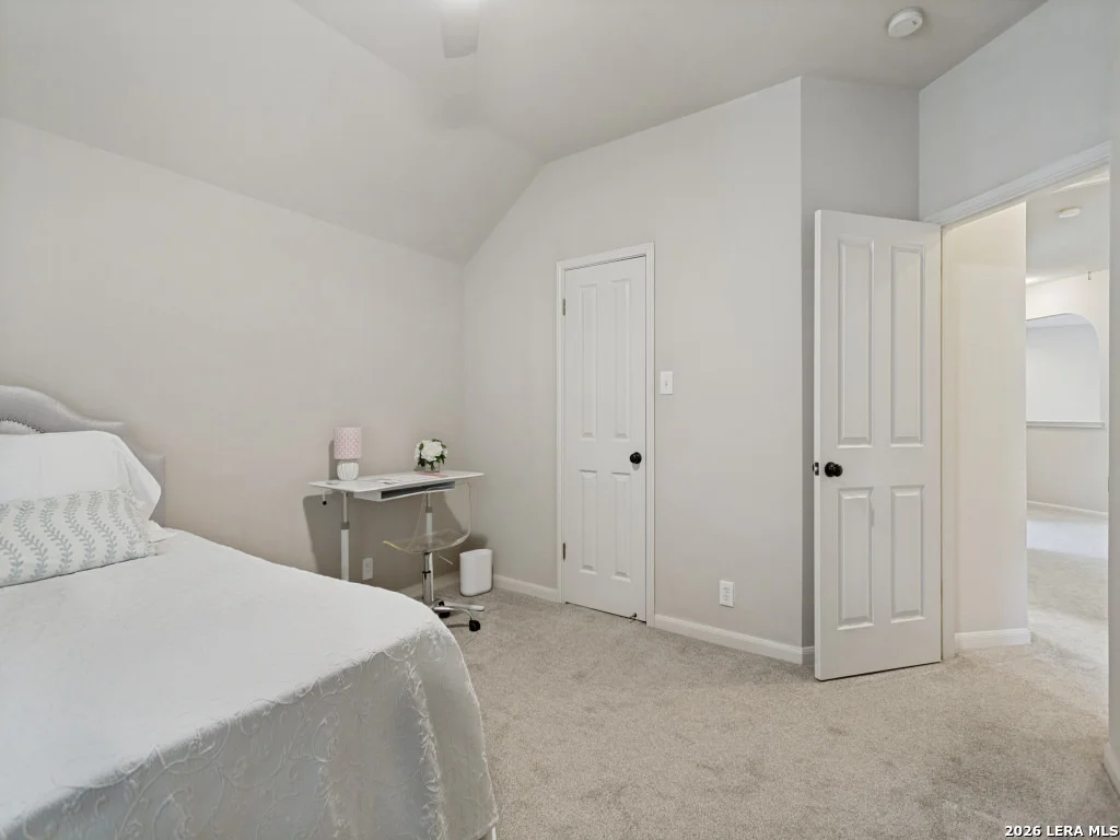 Photo of 1107 Tokalon