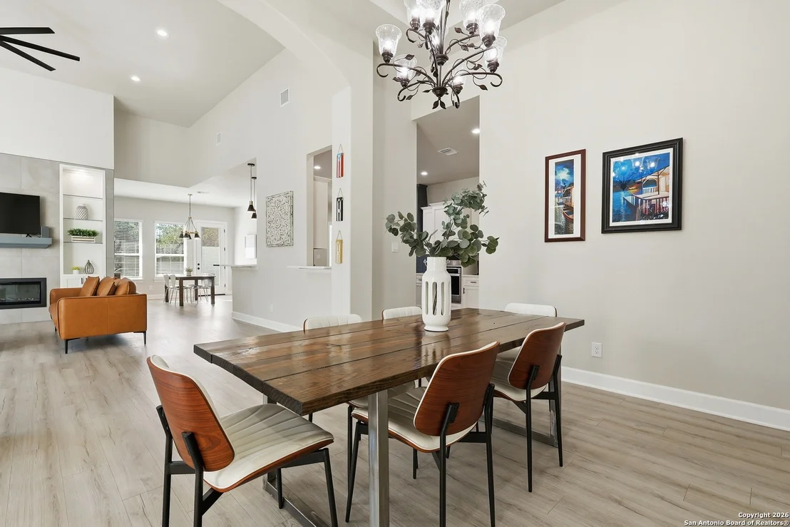 Photo of 910 Slumber