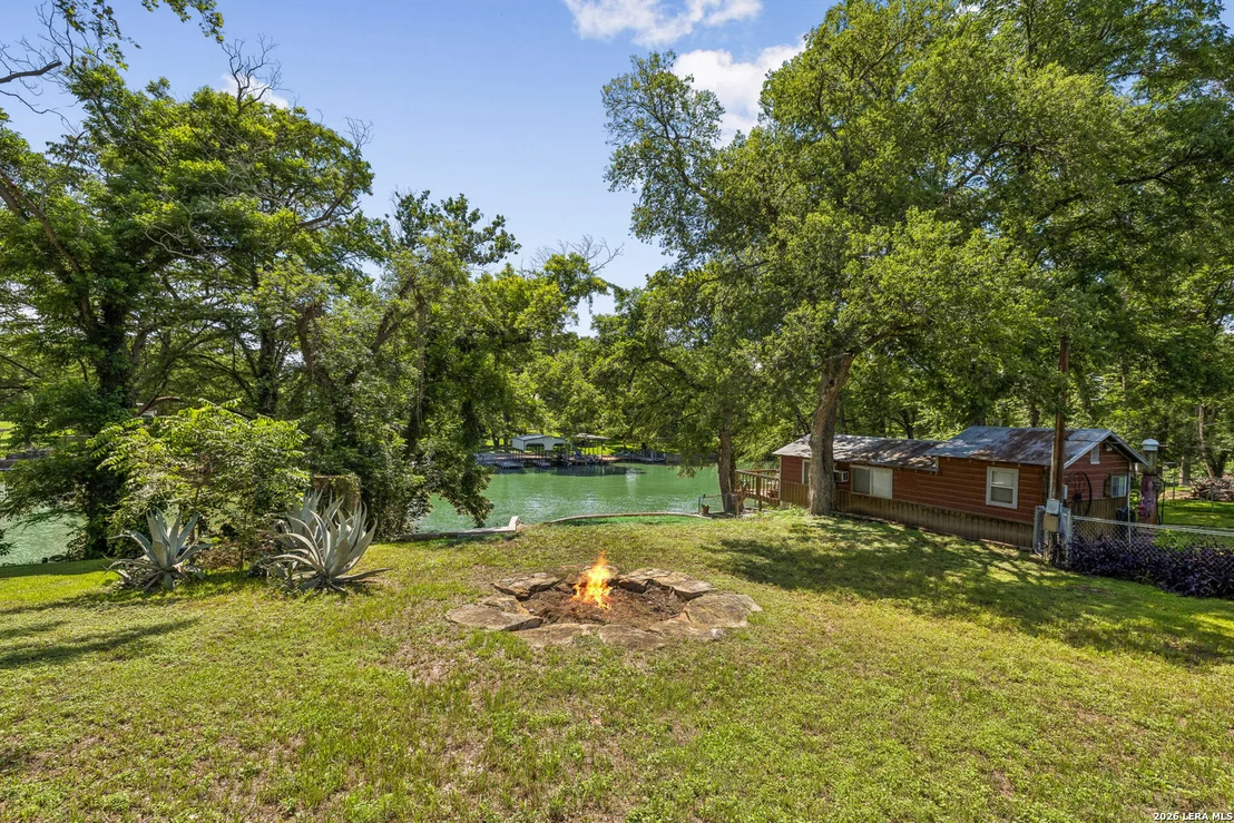 Photo of 628 CYPRESS RDG