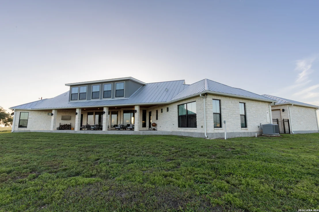 Photo of 457 Branch Rd