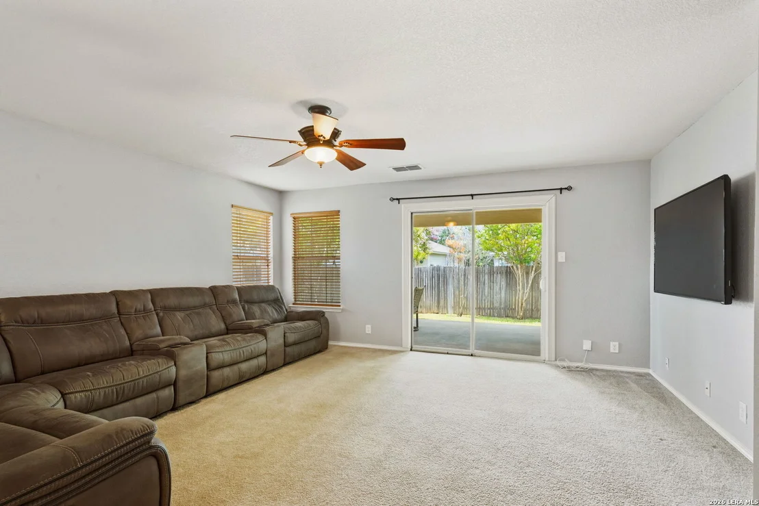 Photo of 1318 LAUREL LK