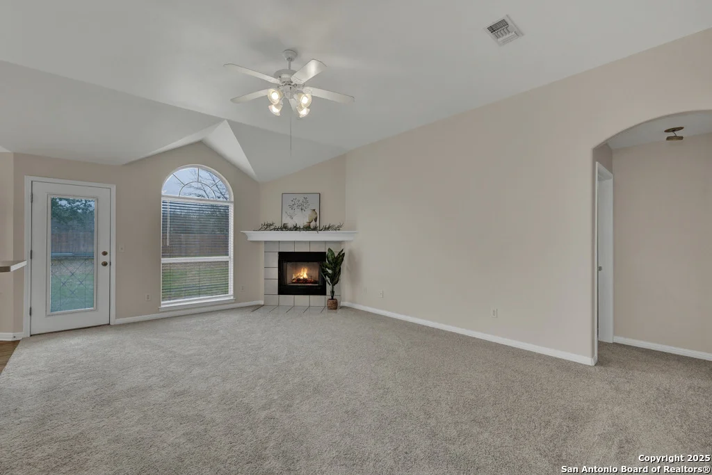 Photo of 461 WALNUT HEIGHTS BLVD