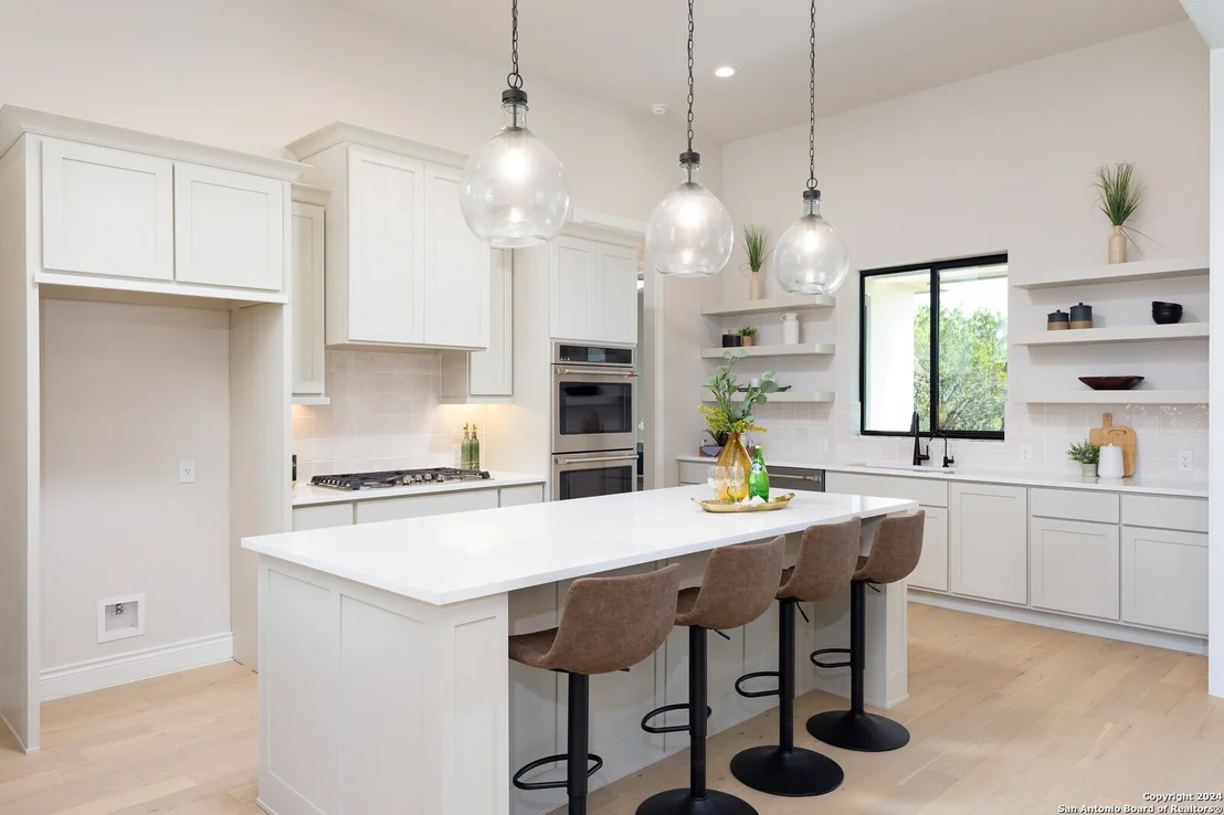 Photo of 335 TOUCAN DR