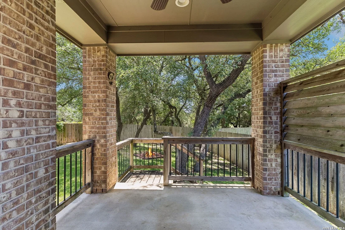 Photo of 121 Cimarron Crk